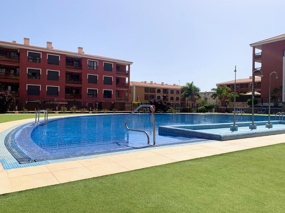 Luminoso Y Elegante, Piscinas Y Pistas De Padel Daire Palm-mar Dış mekan fotoğraf